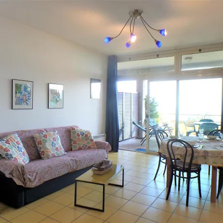 Holiday home Aurora